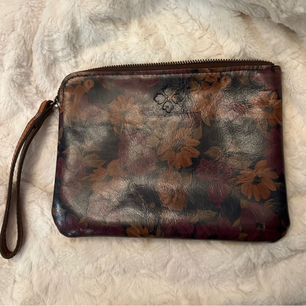 Patricia Nash Tan Leather Wristlet